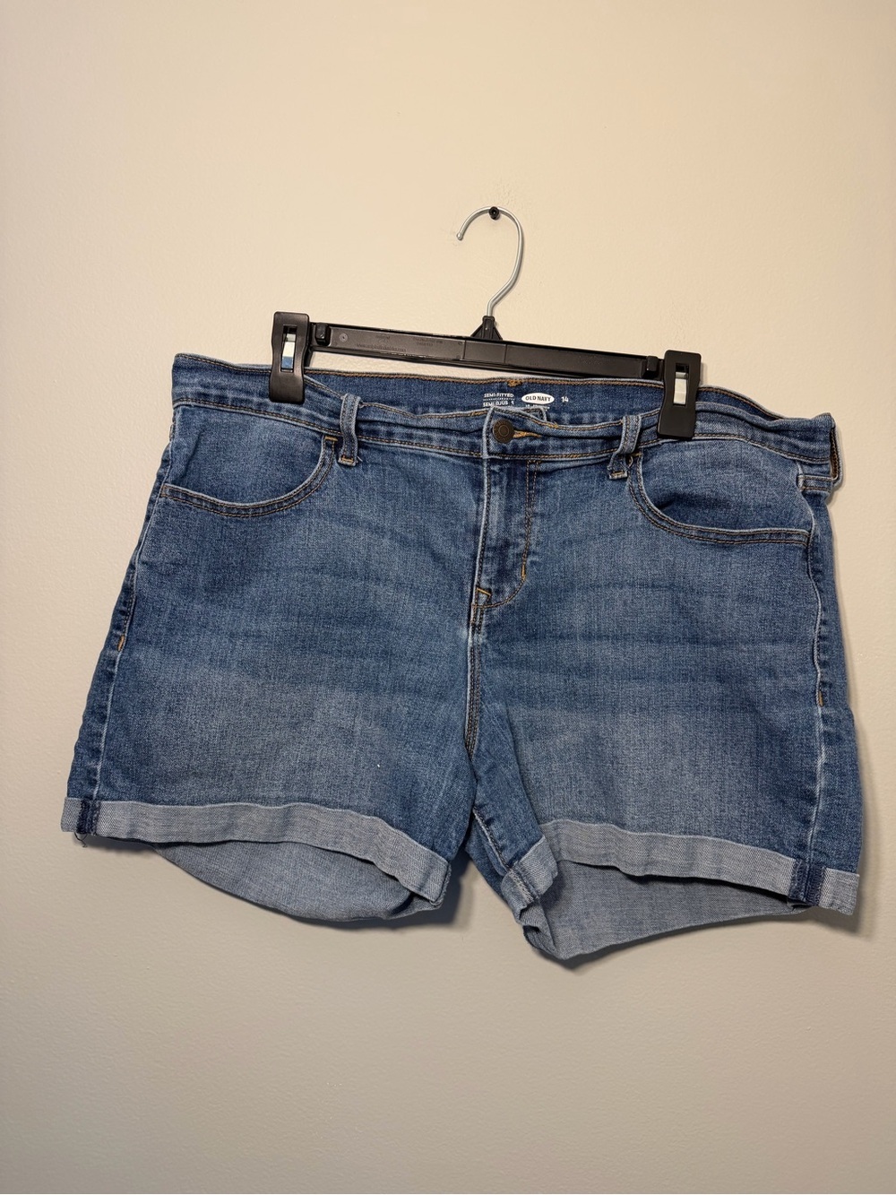 Old Navy Medium Blue Denim Roll-Cuff Women's Shorts